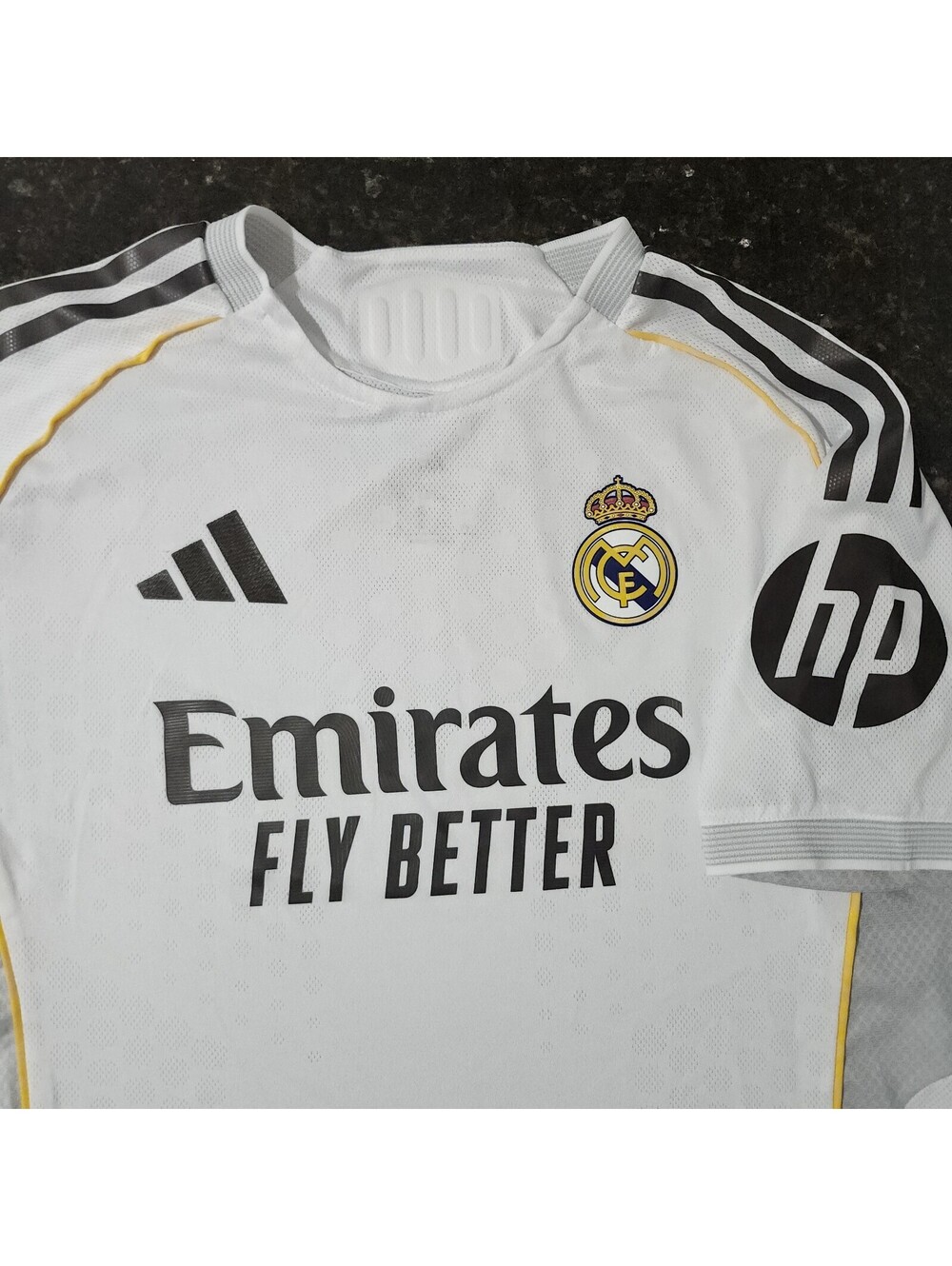 Adidas Real Madrid 25/26 Home Authentic Soccer Futbol Jersey Shirt Mens XL Slim